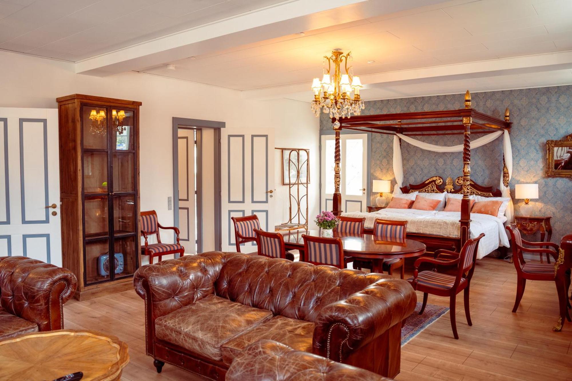 Boutique Hotel Postgarden Holsted Екстер'єр фото