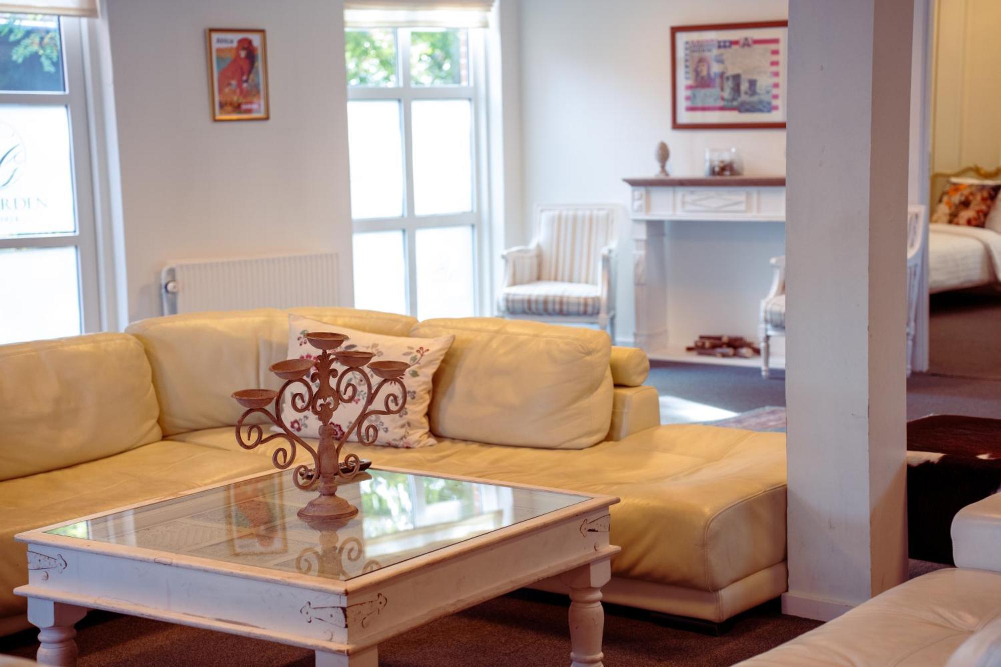 Boutique Hotel Postgarden Holsted Екстер'єр фото
